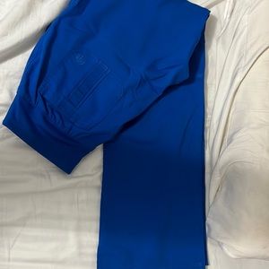 Healing hands scrubs